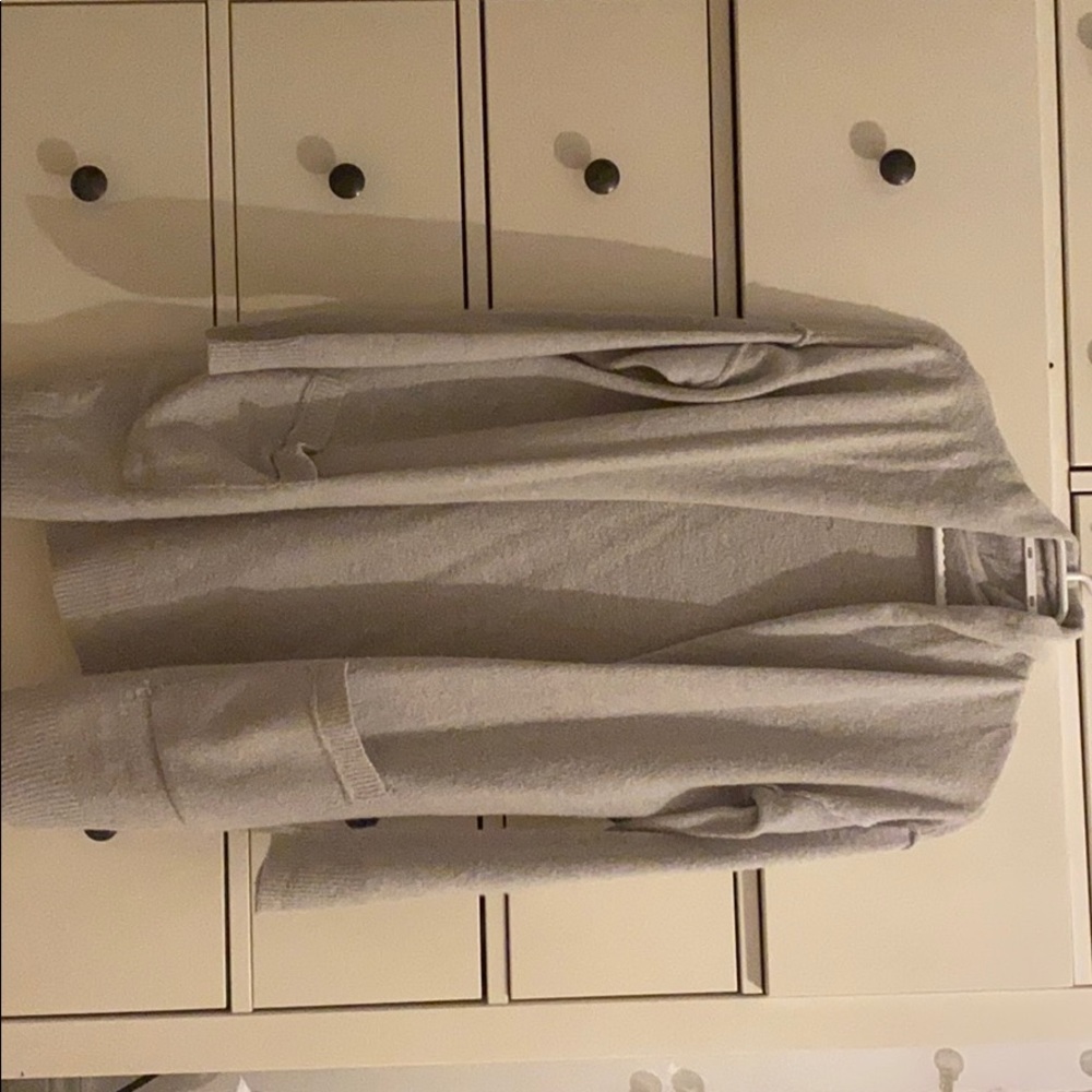 Mendicino gray cardigan